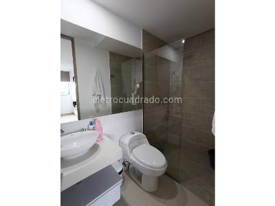 Apartamento de 2 alcobas en venta en Barro Blanco, Rionegro, 67 m² · foto 9 de 18