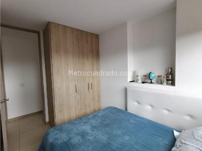 Apartamento de 2 alcobas en venta en Barro Blanco, Rionegro, 67 m² · foto 13 de 18