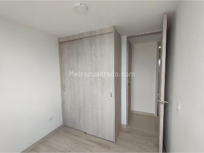 Apartamento de 3 alcobas en venta en Alto Bonito, Rionegro, 59 m² · foto 4 de 15