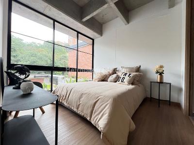 Apartamento en venta en Loma Del Escobero, Envigado · foto 3 de 12