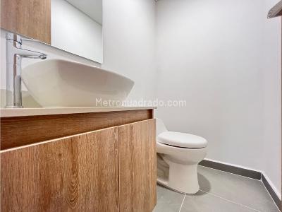 Apartamento en venta en Loma Del Escobero, Envigado · foto 11 de 12
