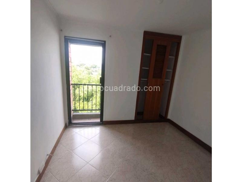 Comfortable 3BR Apartment in Patio Bonito - 3