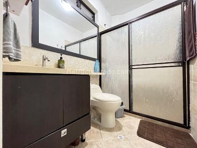 Casa de 3 alcobas en venta en San Marcos, Envigado, 153 m² · foto 3 de 10