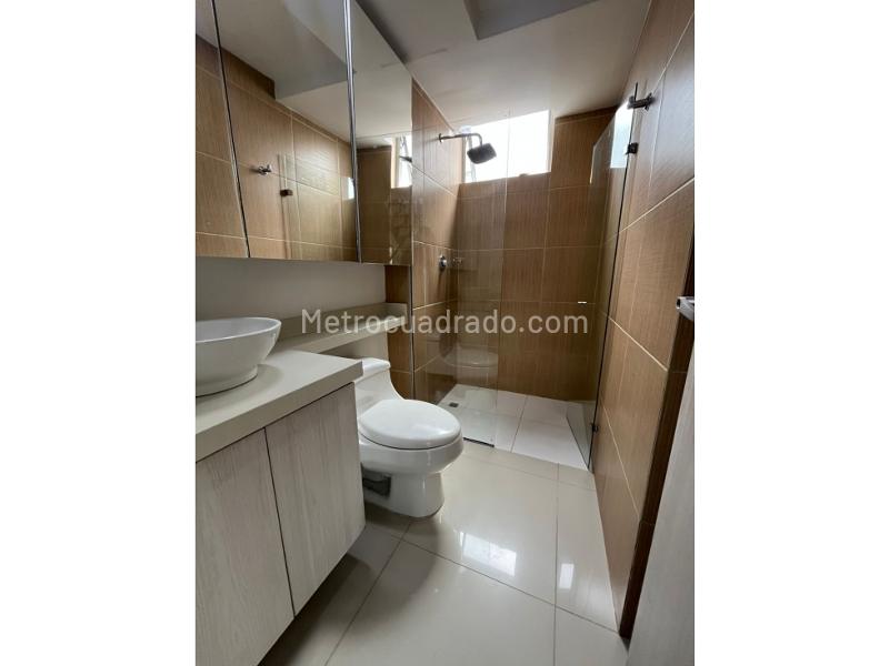 Stunning 3BR Duplex in La Loma Del Indio - 8