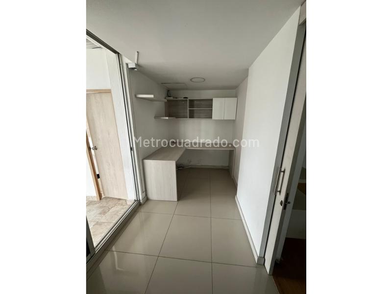 Stunning 3BR Duplex in La Loma Del Indio - 9