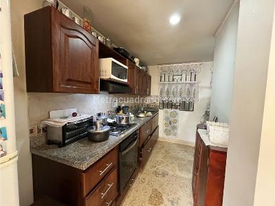 Apartamento de 4 alcobas en venta en Ces, Sabaneta, 100 m² · foto 3 de 14