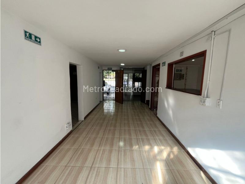 Casa en Arriendo, Villagrande, Envigado - 3