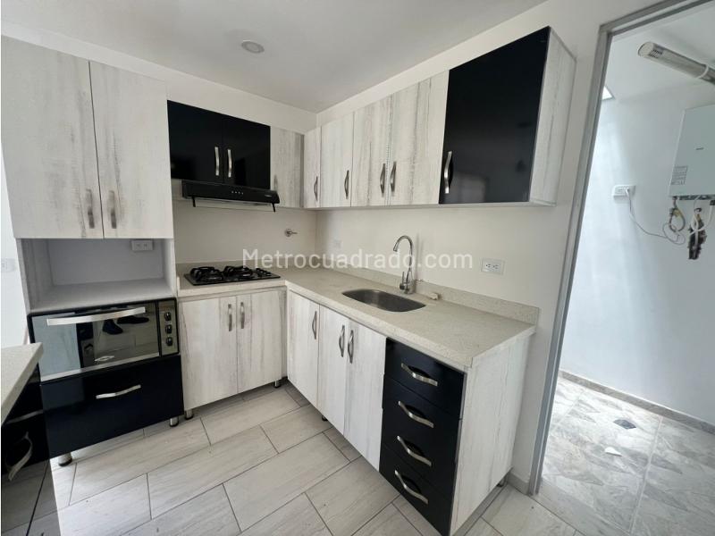 Apartamento en Arriendo, Porvenir, Rionegro - 2