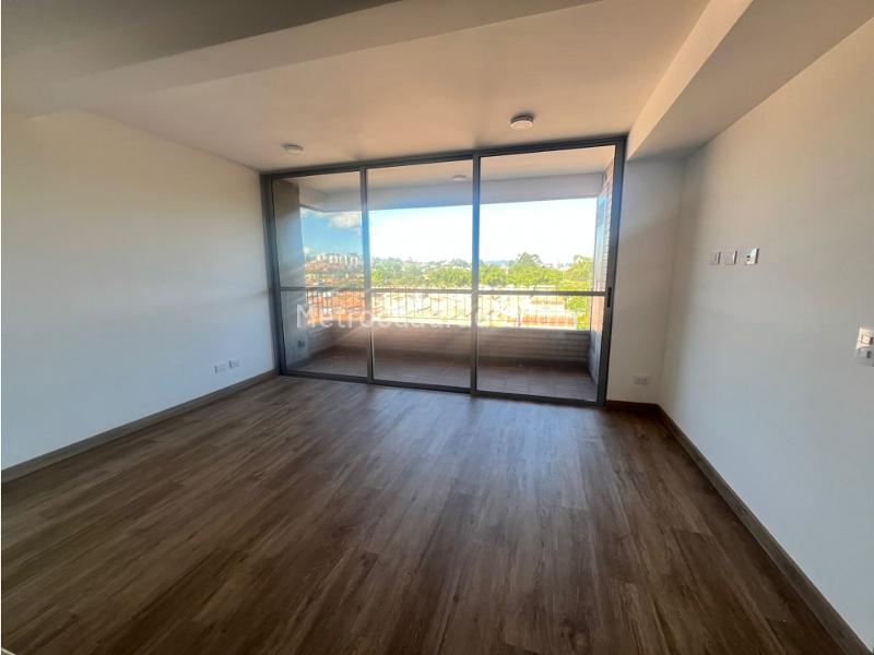 3BR Apartment in El Porvenir (65 m²) - 5