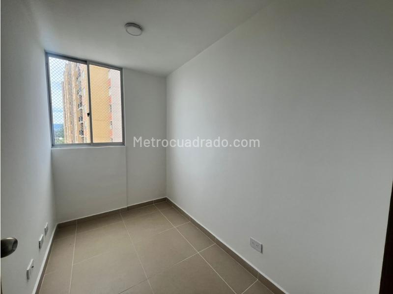 3BR Apartment in Cimarronas (57 m²) - 2