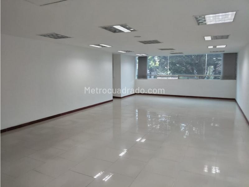 Oficina en Arriendo, Poblado, Medellín - Vista 2
