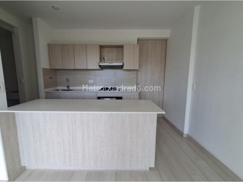 Apartamento en Arriendo, San Antonio, Rionegro - 2