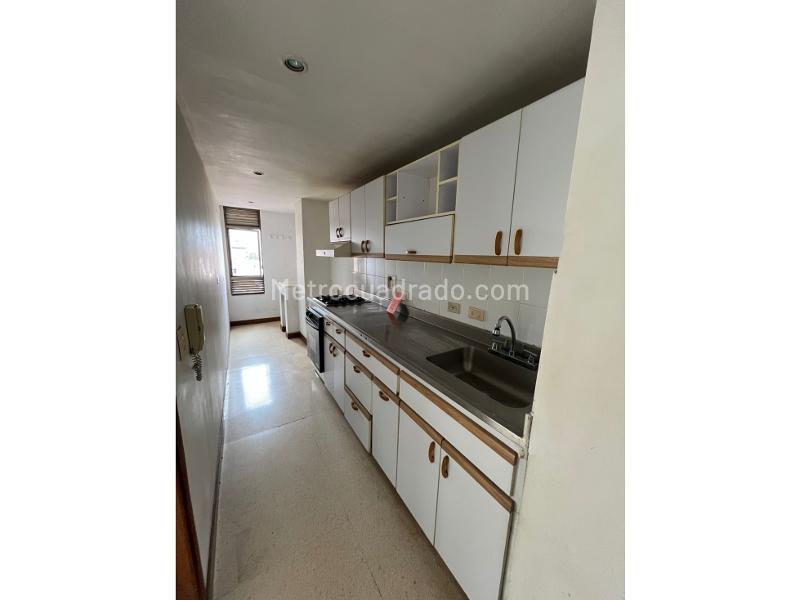 Apartamento en Arriendo, Barrio Mesa, Envigado - 3