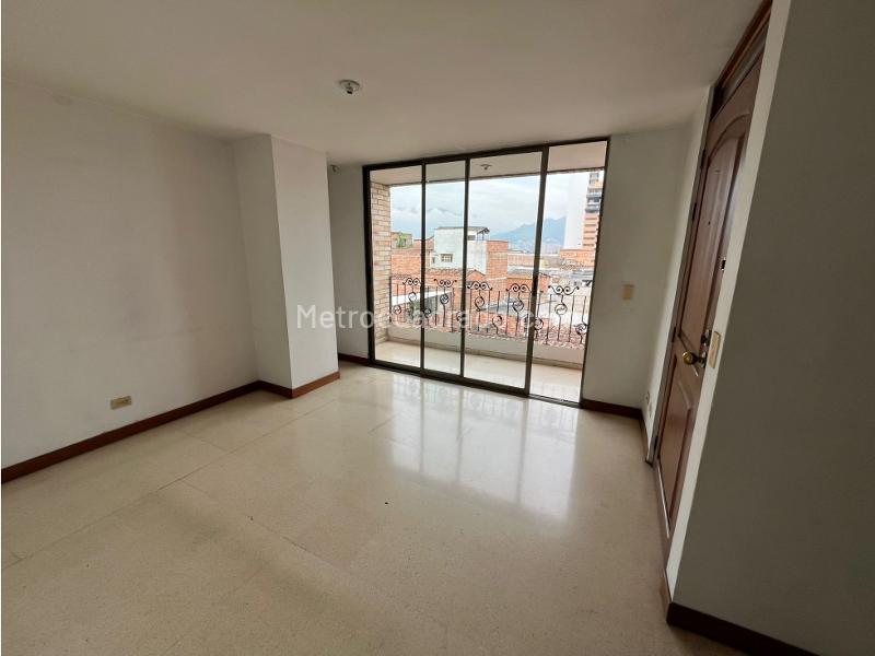 Apartamento en Arriendo, Barrio Mesa, Envigado - 4