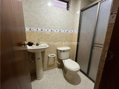 Apartamento en venta en Asturias, Itagüí · foto 5 de 12