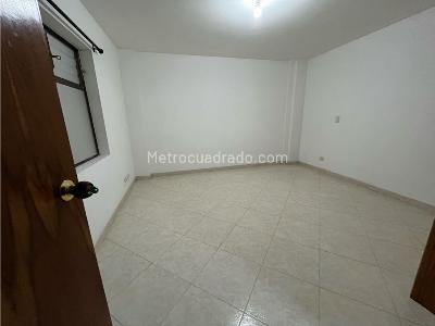 Apartamento en venta en Asturias, Itagüí · foto 8 de 12