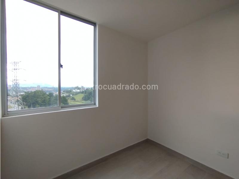 3BR Apartment in Alto Bonito (50 m²) - 4