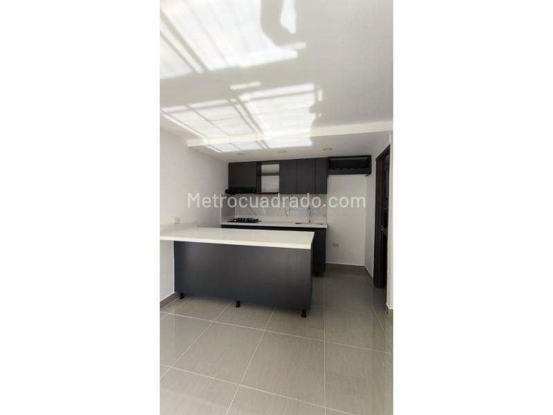 Apartamento en Arriendo, Cimarronas, Rionegro - 2