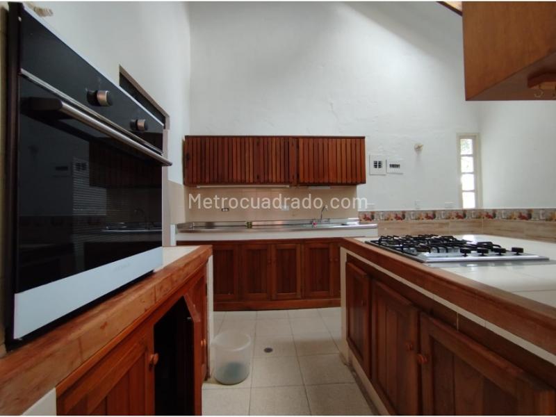 3BR House in Gualanday (230 m²) - 2
