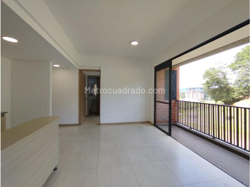 3BR Apartment in Barro Blanco (66 m²) - 2