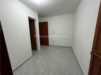 Casa de 4 alcobas en venta en Alcala, Envigado, 110 m² · foto 11 de 14