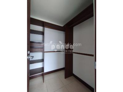 Apartamento de 3 alcobas en arriendo en Altos Del Escobero, Envigado, 100 m² · foto 7 de 13