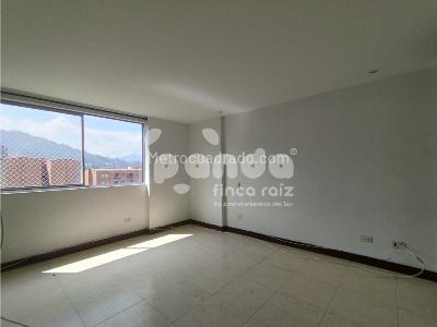 Apartamento de 3 alcobas en arriendo en Altos Del Escobero, Envigado, 100 m² · foto 8 de 13