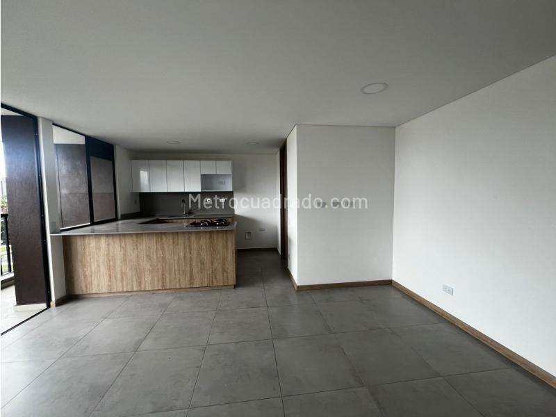 Apartamento en Arriendo, San Antonio, Rionegro - 2