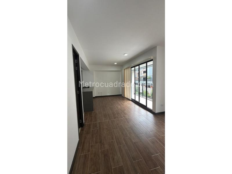 2BR Apartment in El Retiro (60 m²) - 2
