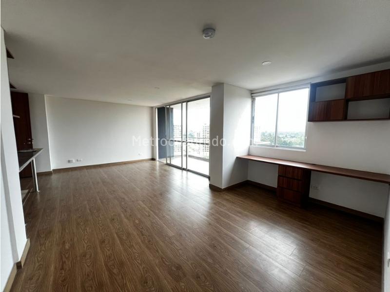 Apartamento en Arriendo, San Antonio, Rionegro - 2