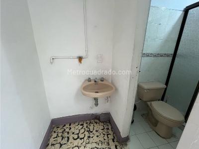 Casa en venta en San Gabriel, Itagüí · foto 5 de 12