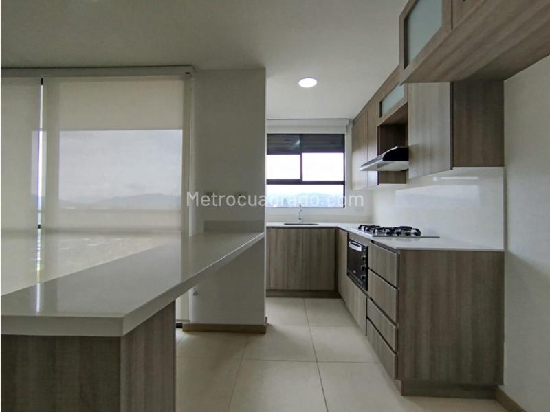 Apartamento en Arriendo, Porvenir, Rionegro - 2