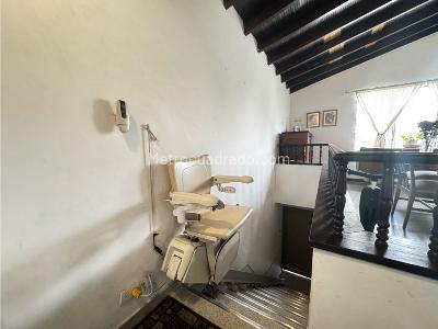 Casa de 4 alcobas en venta en San Marcos, Envigado, 282 m² · foto 9 de 20