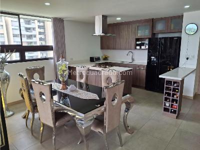 Apartamento de 3 alcobas en venta en Barro Blanco, Rionegro, 154 m² · foto 3 de 14