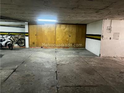 Apartamento de 5 alcobas en venta en Las Acacias, Medellín, 297 m² · foto 2 de 20