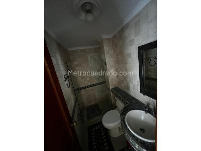 Apartamento de 5 alcobas en venta en Las Acacias, Medellín, 297 m² · foto 15 de 20