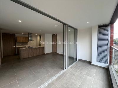 Apartamento de 2 alcobas en arriendo en Las Torres, Rionegro, 74 m² · foto 3 de 16