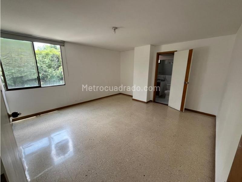 4BR Apartment in Poblado (120 m²) - 5