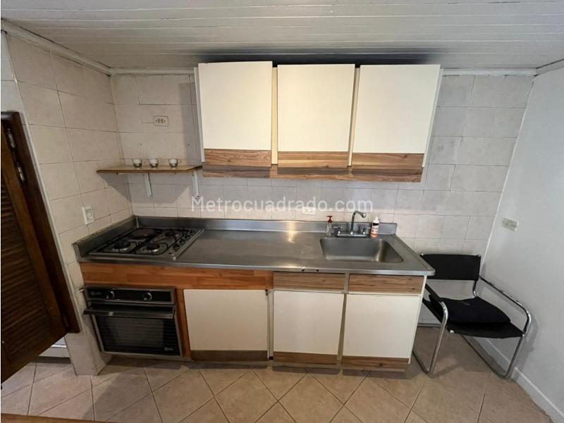 Beautiful 2BR Apartment in Medellin's Heart - 3
