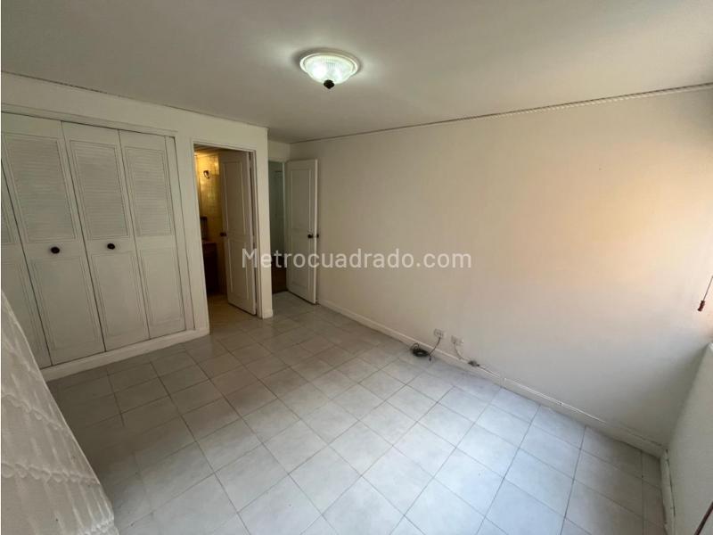 Beautiful 2BR Apartment in Medellin's Heart - 8