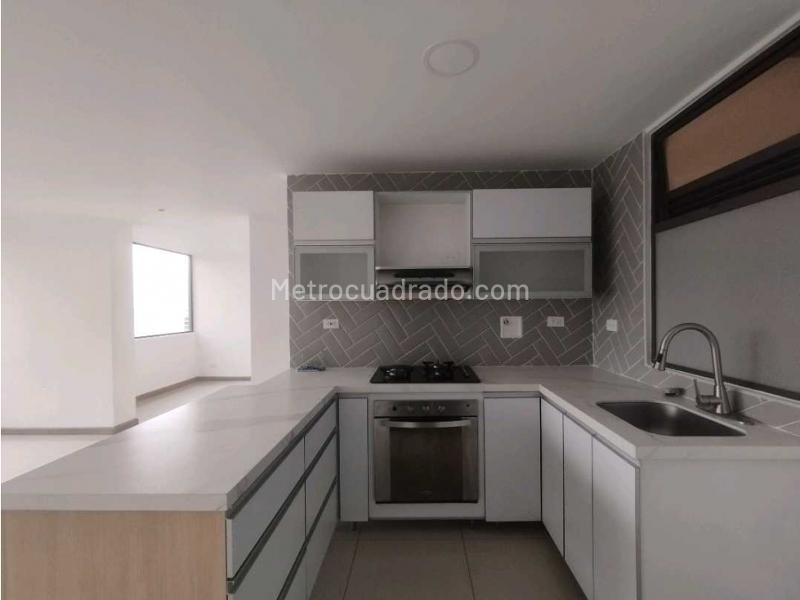 3BR Apartment for Rent in El Poblado (Altos del Poblado) - 8