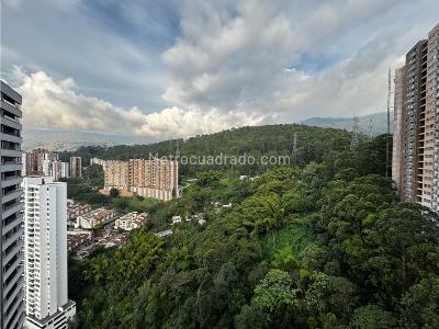 Apartaestudio en venta en Las Palmas, Medellín, 50 m² · foto 2 de 10