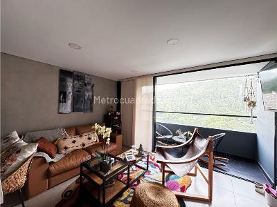 Apartaestudio en venta en Las Palmas, Medellín, 50 m² · foto 4 de 10