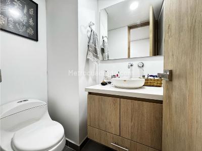 Apartaestudio en venta en Las Palmas, Medellín, 50 m² · foto 7 de 10