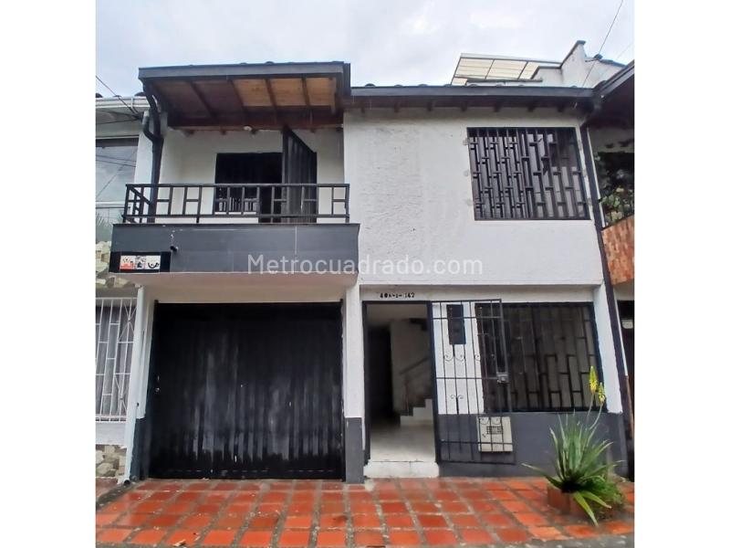 4BR House in El Dorado (200 m²)