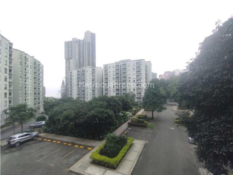 3BR Apartment in Poblado (110 m²) - 2
