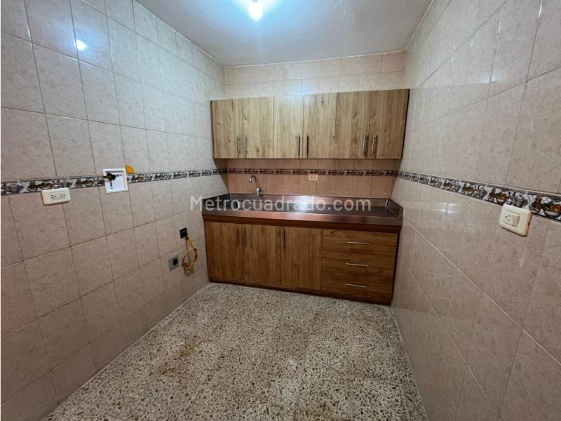 Apartamento en Arriendo, Las Flores, Envigado - 4