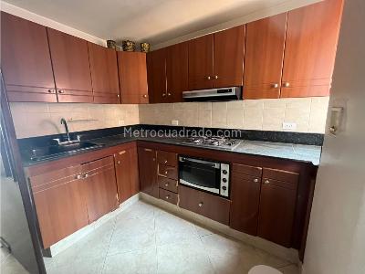 Apartamento en venta en Pontevedra, Envigado · foto 4 de 16