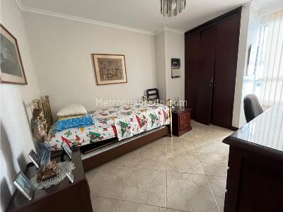Apartamento en venta en Pontevedra, Envigado · foto 11 de 16