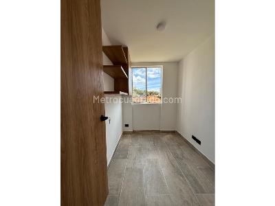 Apartamento de 2 alcobas en venta en El Porvenir, Rionegro, 49 m² · foto 4 de 13